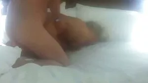 4 සුදු 1 කළු ෆක් හාඩ්කෝර්