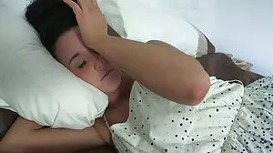 දඩුවම ලෙස ගැඹුරු උගුර සහ දැඩි මගුල