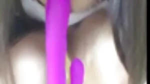 ටිට්ස් සමඟ සමලිංගික